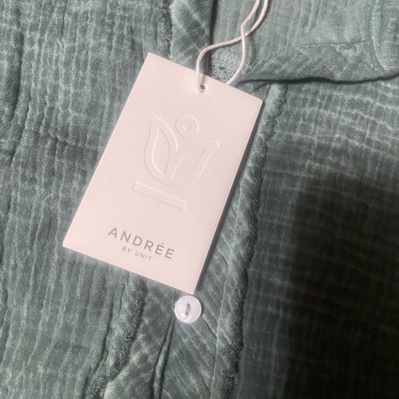 ANDREE BY UNIT Green Button Down Shirt - Picture 4 of 6